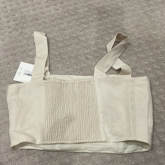 Tan crop top - Picture 2 of 2